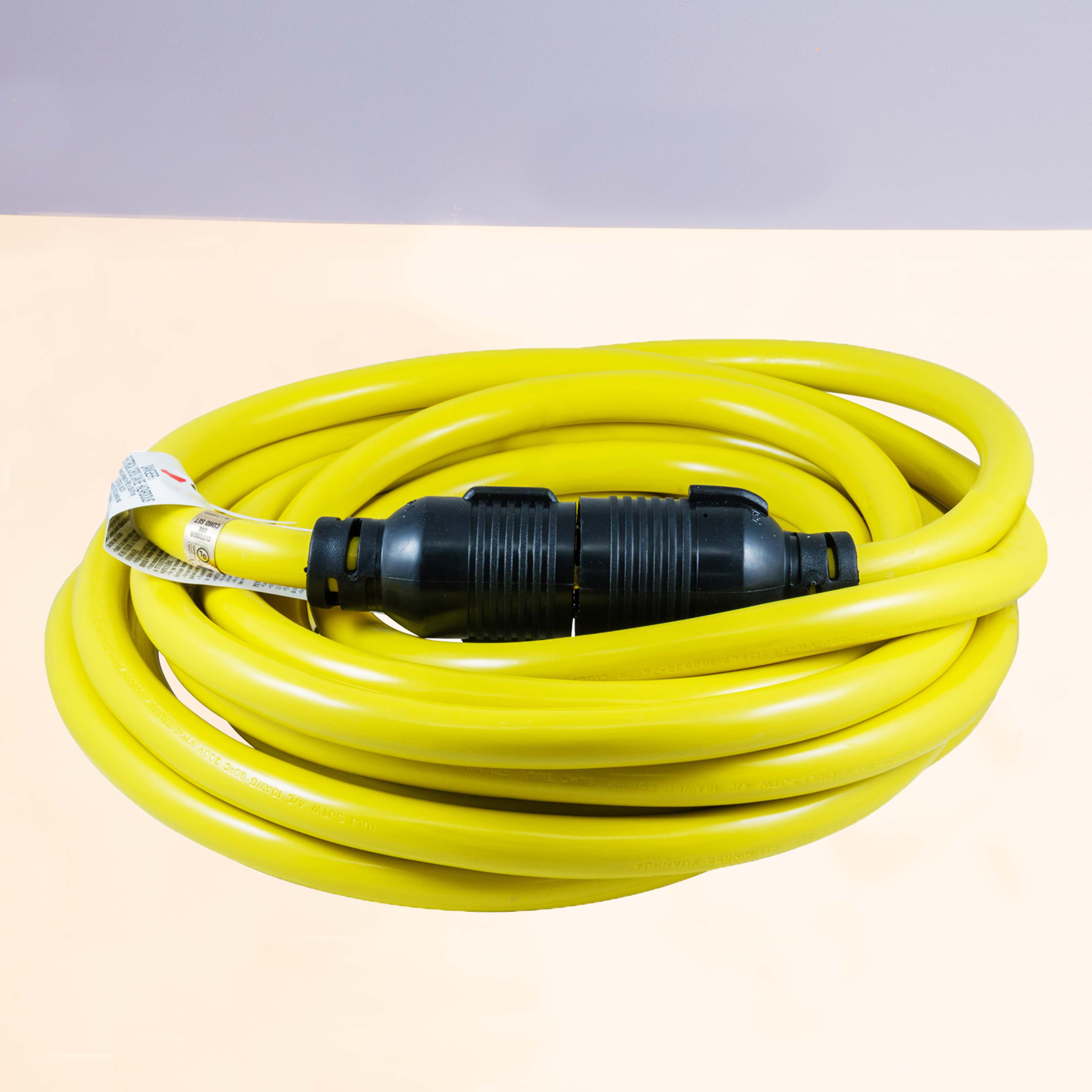 Extension Cord 4 Prong (25 Foot) Houseables